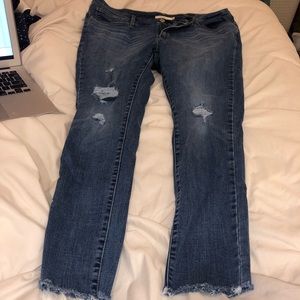 Levi’s 711 women’s skinny Jean in Hawaii Blue